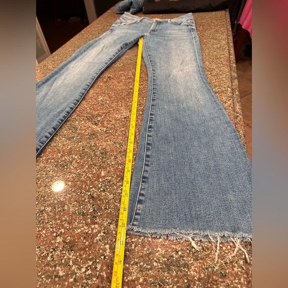 MOTHER The Weekender Fray Groovy Kind of Love Jeans Size 26 Very Stretchy! - Picture 12 of 15